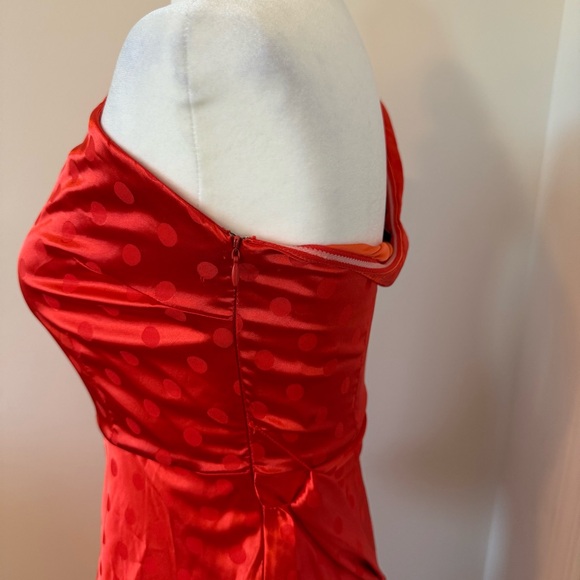 VICI Margaux Satin Feather Trim Midi Dress (NWT!)β - Picture 7 of 12